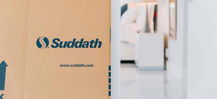 suddath moving box outside of bedroom