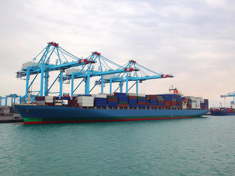 cargo ship port cranes