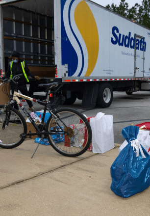 Suddath Partners with Jacksonville FC to for holiday toy drive